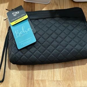 Anti theft BRAND NEW clutch crossbody